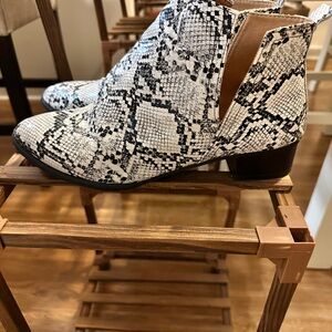 Women’s snakeskin booties